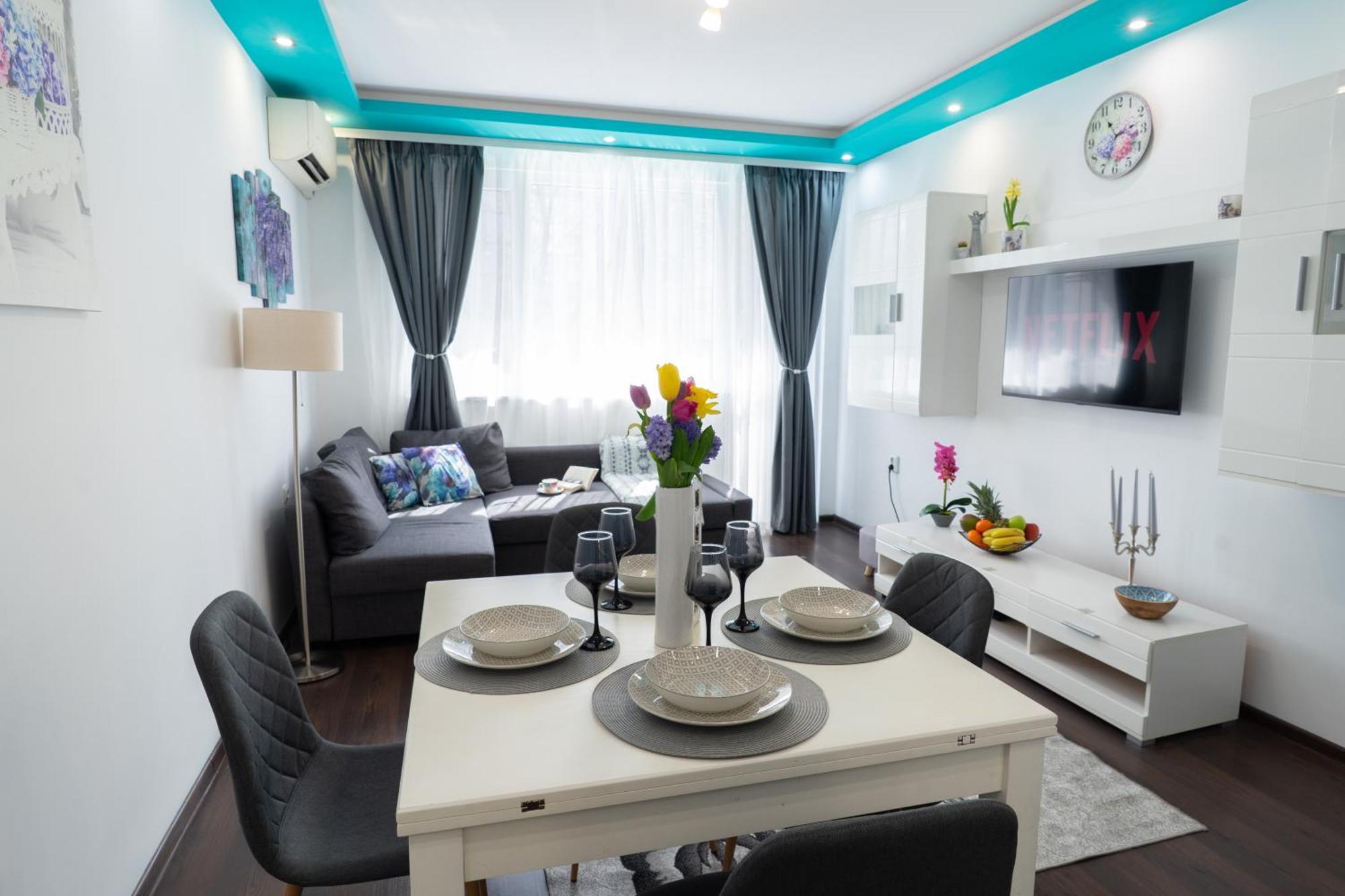 Luxury 2 Bedroom Apartment In Central Varna Exterior foto