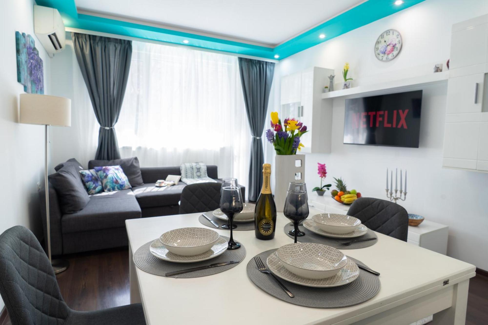 Luxury 2 Bedroom Apartment In Central Varna Exterior foto